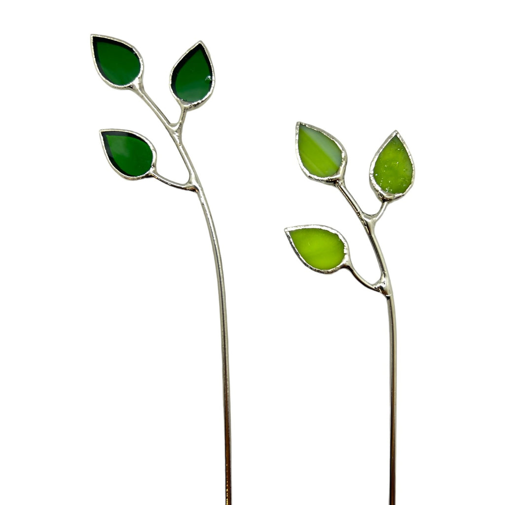 Wildflower F017 Leaves