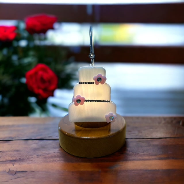 Glass Cover- Wedding Cake