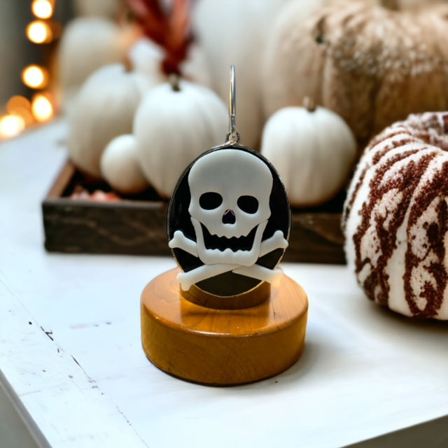 Glass Cover- Skull and Crossbones