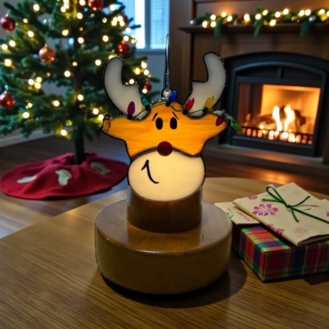 Glass Cover- Reindeer with Christmas Lights