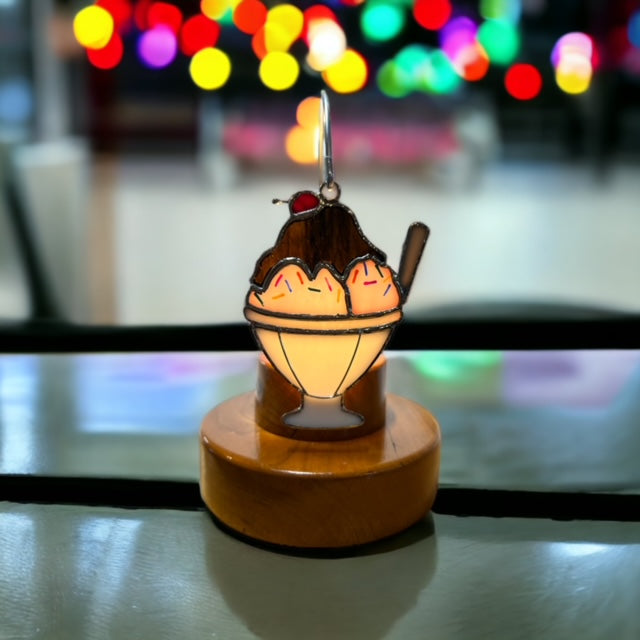 Glass Cover- Ice Cream Sundae