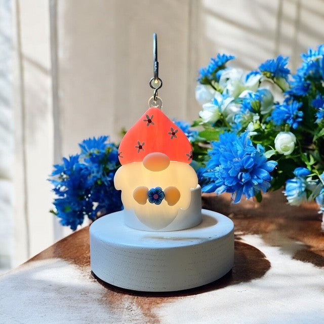 Glass Cover- Gnome / Spring Flowers