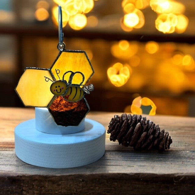 Glass Cover- Bee / Honeycomb