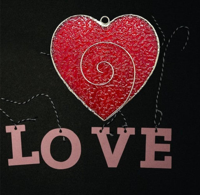 Glass Cover- Heart with Wire / RED